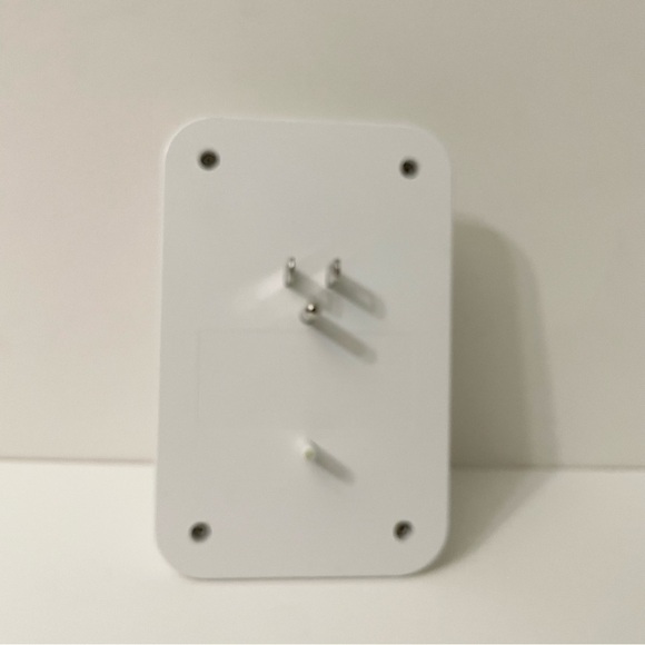 Addtam USB Wall Charger - Picture 12 of 16